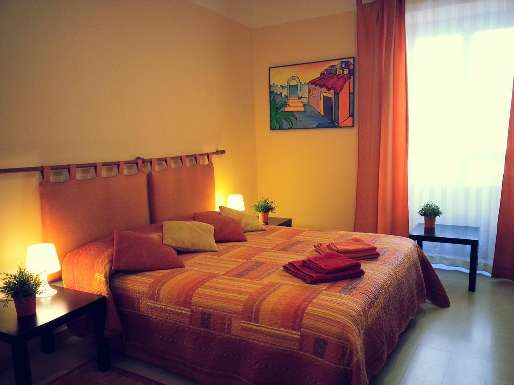 B&B Sunflower Катания Стая снимка